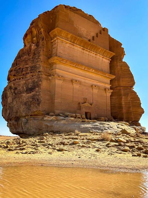 Old Saudi Arabia, Al Ula Saudi Arabia, International Driving Permit, Elephant Rock, Famous Cities, Quran Pak, Before Sunset, Travel Spots, Tourist Spots