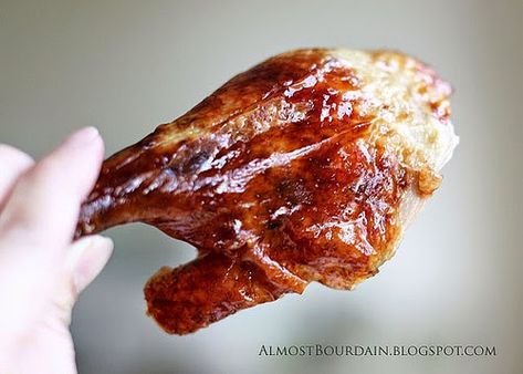 Chinese Roast Duck, Roasted Duck Recipes, Duck Recipe, Chinese Bbq Pork, Roasted Duck, Almond Chicken, Dutch Apple, Food Chinese, Chinese Recipe