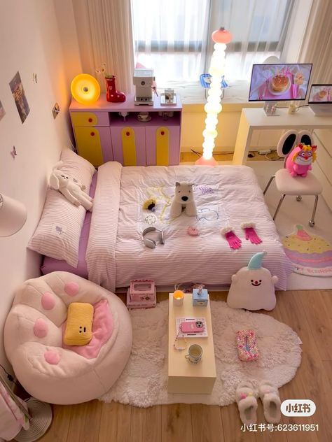 #kirby #sanrio #sanriocore #sanrioaesthetic #roomdecorideas #roomdecorbedroom #kawaii #keychain #hellokittystuff #hellokittycollection #plush #plushies Sanrio Room, Chic Vanity, Diy Dorm, Kawaii Keychain, Inviting Bedroom, Beautifully Organized, Dorm Wall Decor, Vibrant Wall Art, Comfortable Bed