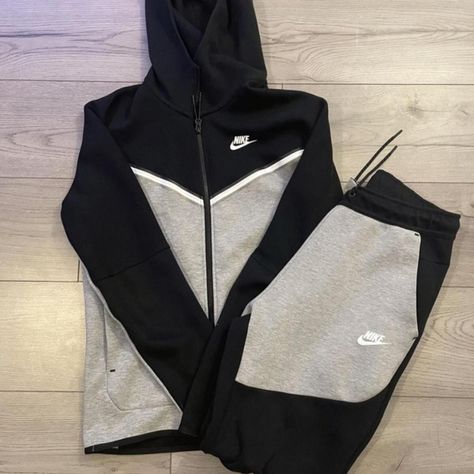 Nike Tech Fleece Full Tracksuit - Black / Dark Grey... - Depop Nike Tech Sweatsuit, Nike Tech Fleece Tracksuit, Nike Tech Tracksuit, Nike Tech Jacket, Nike Tech Hoodie, Nike Tracksuits, Full Tracksuit, Tech Women, Tech Hoodie