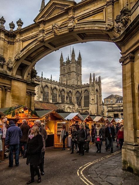 Bath Town England Uk, Bath England Christmas, Uk Scenery, Traveling England, British Christmas, Christmas In England, Bath Uk, Bath England, Terra Nova