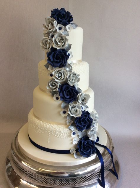 Navy Blue And Grey Wedding Cake, Navy Blue And Gray Wedding Cake, Dusty Blue And Silver Wedding Cake, Navy Blue Silver Wedding Theme, Navy And Silver Wedding Cake, Dark Blue And Silver Wedding Theme, Navy Blue And Silver Wedding Cake, Black Blue And Silver Wedding, Midnight Blue Wedding Cake