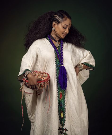 African Aesthetics, Amhara Culture, Aesthetic Culture, Ethiopian Culture, Ethiopian Clothing, Habesha Dress, Ethiopian Women, Ethiopian Dress, Photoshoot Aesthetic