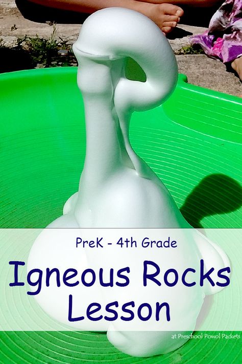 Fantastic igneous rocks lesson!! Perfect for preschool, kindergarten, and elementary school! Experiments, activities, and more! Science Experiments Elementary, Experiment Preschool, Elementary Earth Science, Earth Science Middle School, Elementary Science Experiments, Earth Science Projects, Earth Science Activities, Rock Science, Earth Science Lessons