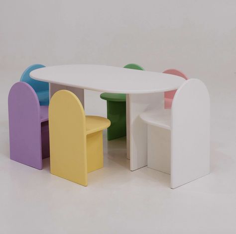 Kids Table In Kitchen, Kid Table And Chairs, Kids Furniture Ideas, Children Table And Chairs, Kids Round Table, Kid Tables, Kids Room Table, Kids Chair Design, Diy Kids Chair