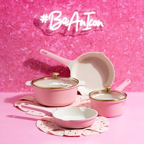 Paris Hilton Kitchen, Pink Kitchen Appliances, Ceramic Nonstick Cookware, Ceramic Cookware Set, Nonstick Cookware Sets, Cookware Set Stainless Steel, Ceramic Cookware, Pots And Pans Sets, Nonstick Cookware