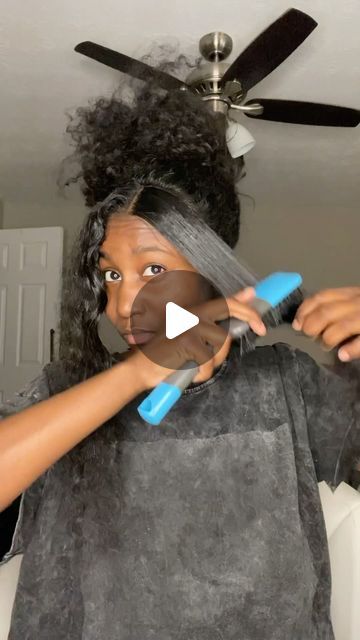 Afeni on Instagram: "Another Hair Tutorial…. Super Cute & Easy Natural Style #hairtutorial #blackgirlhairstyles #grwm" Easy Hairstyles For Naturally Curly Hair, How To Make Short Straight Hair Curly, Cutest Hairstyles For School, Natural Hairstyles For Picture Day, Long Curly Hair Styles Easy, Curly Hairstyles Videos Tutorials, Birthday Hairstyles Curly Hair, Quick Easy Cute Hairstyles For School, Hair Styles For Wavy Hair Medium