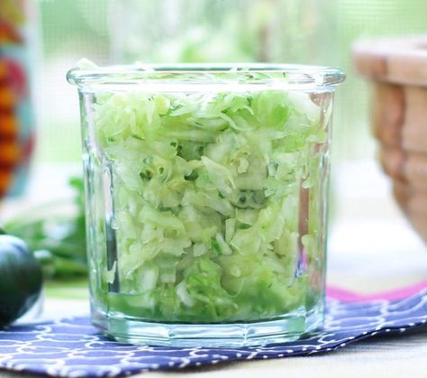 Jalapeño Cilantro Sauerkraut Sauerkraut Recipe, Fermented Veggies, Shredded Cabbage, Sauerkraut Recipes, Fermentation Recipes, Green Salsa, Fermented Vegetables, Food Lab, Like Green