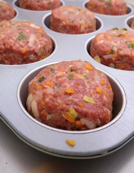 Hands down, the best meatloaf muffins ever! Miniature Meatloaf, Muffin Meals, Meatloaf Muffins Recipe, Mini Meatloaf Muffins, Casserole Dinners, Bathroom Tiling, The Best Meatloaf, Mini Meatloaf, Meatloaf Muffins