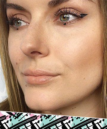 Graphic Eyeliner Looks, How To Do Eyeliner, Green Eyeliner, Eyeliner For Beginners, Eyeliner Products, Graphic Eyeliner, Eyeliner Styles, Waterproof Liquid Eyeliner, Eye Liner Tricks