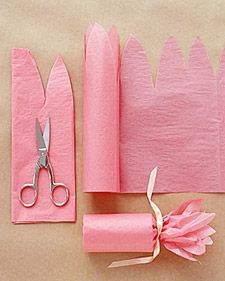 حفل توديع العزوبية, Presente Diy, Ge Bort, Diy Bricolage, Creative Gift Wrapping, Cadeau Diy, How To Wrap Flowers, Diy Gift Wrapping, Sweet Gifts