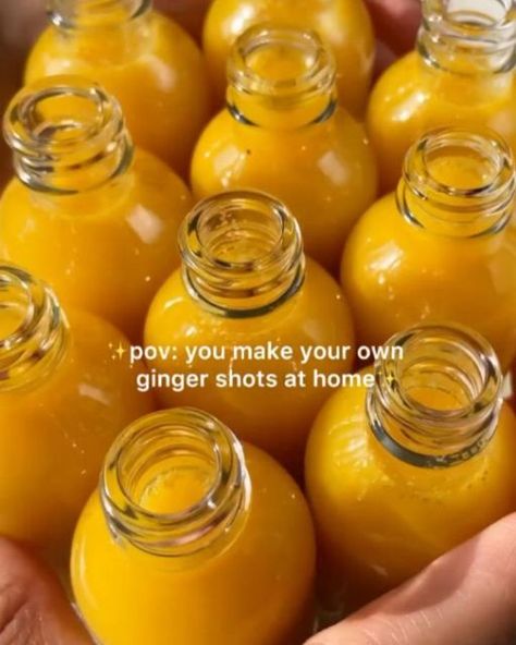 @easyvegan4u on Instagram Ginger Shot Recipe, Vegan Plan, Ginger Shots, Turmeric Shots, Healthy Juice Drinks, Energy Shots, Ginger Shot, Wellness Shots, Plant Based Cookbook