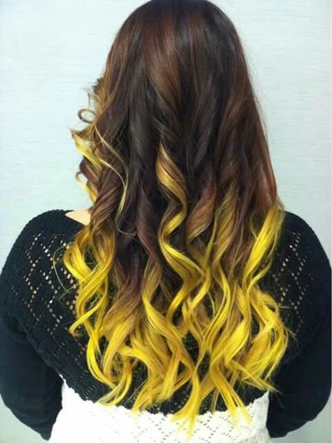 Amarillo Yellow Hair Dye, Yellow Hair Color, Yellow Highlights, Brown Ombre Hair, Neon Hair, Hair Color Light Brown, Unique Hair, Hair Color Highlights, Hair Shades