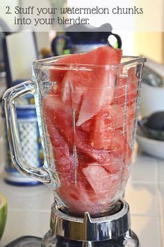 Watermelon Juice Benefits, Watermelon Water Recipe, Frozen Watermelon Margarita, Watermelon Margaritas, Watermelon Juice Recipe, Best Margarita Recipe, Watermelon Water, Healthy Juicer Recipes, Watermelon Drink