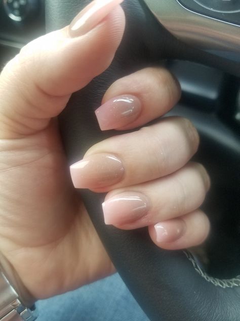 Light Brown Ombre Nails, Brown Ombre Nails Short, Brown And White Ombré Nails, Brown Ombré Nails, Brown Ombre Nails, Natural Color Nails, Ambre Nails, Feet Nail Design, Coffin Nails Matte