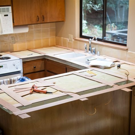 A successful countertop job starts with a successful template. Here's a checklist of what you need to prepare! Pour In Place Concrete Countertops, How To Make Concrete Countertops, Stained Concrete Countertops, Poured Concrete Patio, Cement Counter, Patio Furniture Makeover, Concrete Countertops Outdoor, Acid Stained Concrete, Outdoor Kitchen Countertops