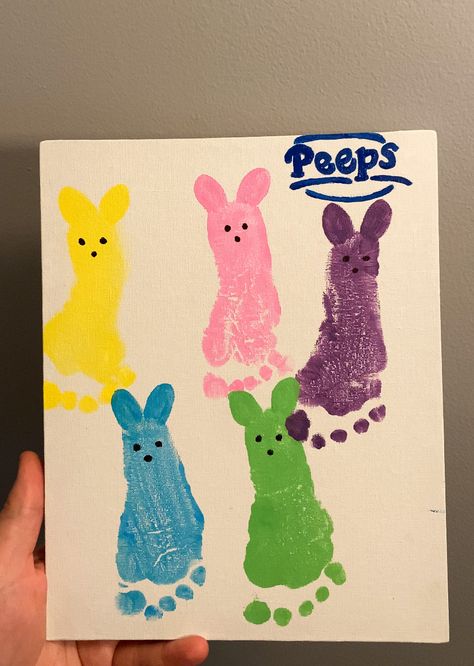 Baby Easter craft peeps baby feet painting Baby Easter Crafts, Fun Easter Crafts For Kids, Easter Crafts Kids, Baby Footprint Crafts, Baby Art Crafts, Aesthetic Easter, Easter Art Project, Easter Crafts Preschool, Cake Easter