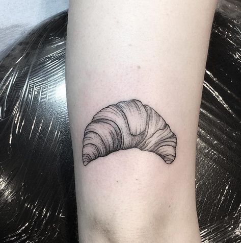 Pastry Tattoo Ideas, Croissant Tattoo, Roos Tattoo, Pastry Tattoo, Cooking Tattoo, Camping Tattoo, Sticker Sleeve, Chef Tattoo, Seahorse Tattoo