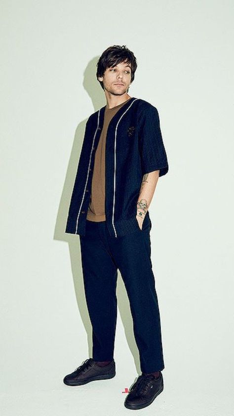 louis tomlinson Louis Williams, Body Picture, Sony Music Entertainment, Louis Tomlinson, One Direction, Full Body, Harry Styles, Boy Bands, Love Of My Life