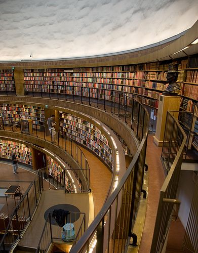 City Library, Stockholm by Erik Gunnar Asplund 1918-28 Gunnar Asplund, Handmade Bookshelves, Peabody Library, Stockholm City, Dream Library, Beautiful Library, Library Architecture, City Library, Ancient Books