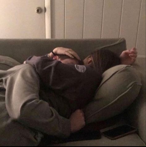 Cuddling Mood, Cuddle Pictures, Cuddle With Boyfriend, Boyfriend Sleeping, Badass Girl, Couple Sleeping, Cute Couples Cuddling, Cute Couples Photos, Boyfriend Goals