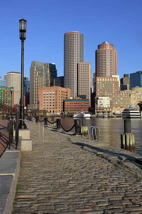 Fun Activities For Teens, Summer In Usa, Boston Aesthetic, Boston Street, Boston Vacation, Living In Boston, Boston Usa, Boston Things To Do, Lifestyle Influencer