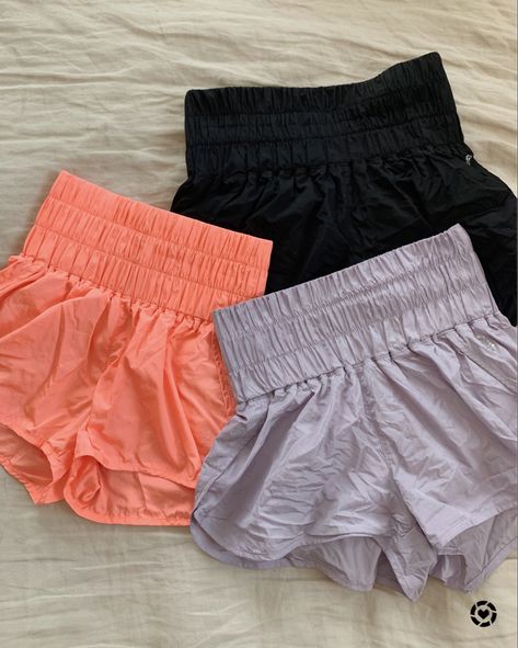 Free People Athletic Shorts, Shorts Outfit School, Shorts Outfit Athletic, Cute Athletic Outfit, Gym Outfits For Women Shorts, Athletic Shorts Outfit School, Cute Athletic Shorts, Nike Shorts Outfit, Athletic Shorts Outfit