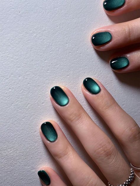 Short Nail Cat Eye, Short Cats Eye Nails, Cat Eye Nails Square, Simple Cat Eye Nails, Short Nails Cat Eye, Cat Eye Nails Blue, Short Cat Eye Nails, Nails Hombre, Blue Cat Eye Nails