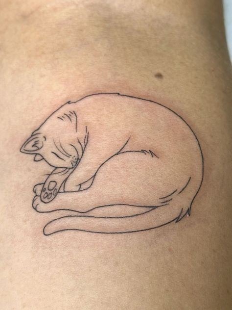 Calico Cat Tattoos, Small Cat Portrait Tattoo, Cat Line Work Tattoo, Cat Tattoo Men, Tattoo For Cat, Cat Heart Tattoo, Sleeping Cat Tattoo, 2 Cats Tattoo, Tabby Cat Tattoo