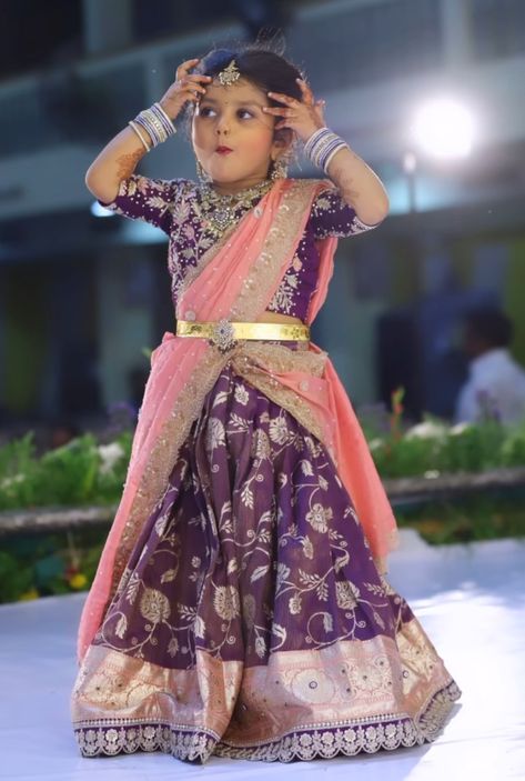 Girls Lehanga Design For Kids, Half Saree Lehenga For Kids, Pattu Langa Designs For Kids, Kids Lehanga Design Indian Dresses, Kids Half Saree Designs, Half Saree For Kids, Kids Blouse Designs For Lehanga, Kids Langa Blouse Designs, Pattu Pavadai For Kids