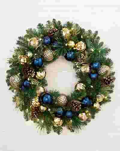 Navy Blue And Gold Christmas, Blue And Gold Christmas Tree, Blue Gold Christmas, Christmas Tree 2022, Blue And Gold Christmas, Blue Christmas Tree Decorations, Gold Christmas Wreath, Outdoor Christmas Wreaths, Christmas Foliage