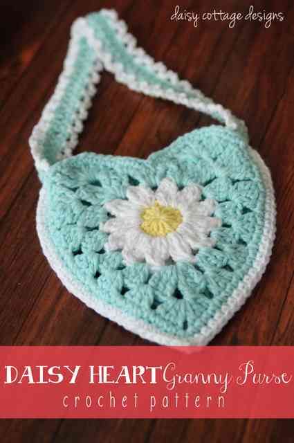 Daisy Cottage Designs, Purse Crochet Pattern, Daisy Heart, Daisy Cottage, Crocheted Purse, Beau Crochet, Heart Purse, Cottage Designs, Purse Crochet