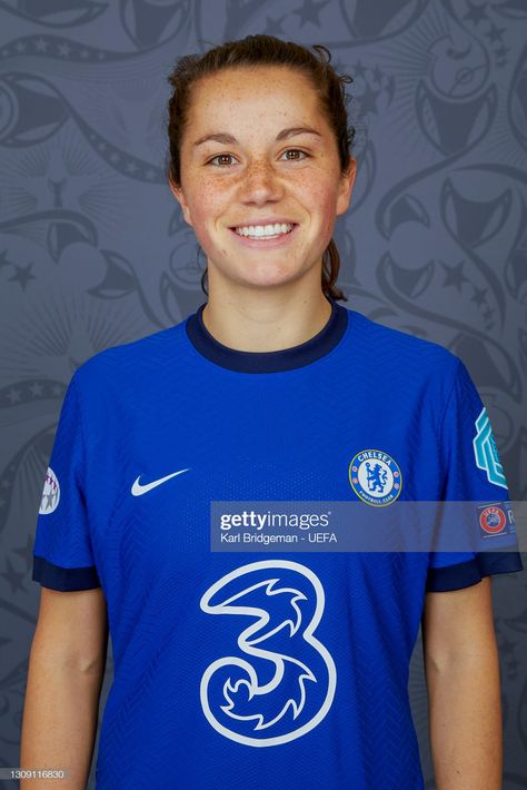 Jessie Fleming of Chelsea poses during the UEFA Women's Champions... News Photo - Getty Images Jessie Fleming, Chelsea Training, Chelsea Players, Soccer Fan, Chelsea Football Club, Chelsea Football, Soccer Fans, March 20, Women's Sports