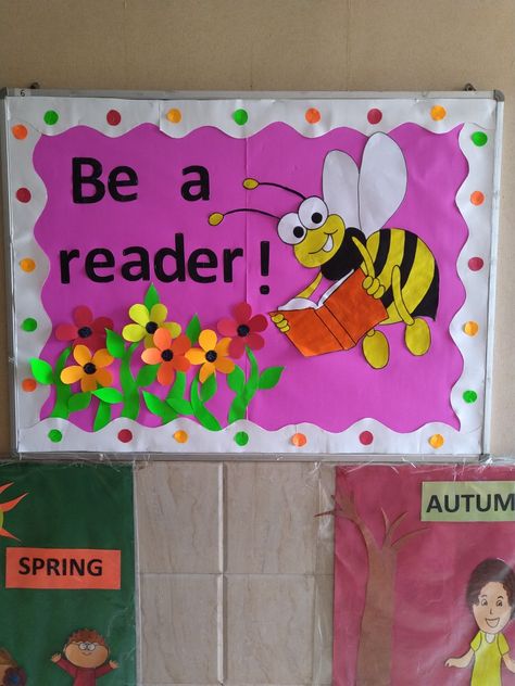 Easy Board Decoration Ideas, Diy For Classroom Decor, School Board Decorations Ideas, School Decore Ideas Creative, Notice Boards Ideas, English Notice Board Ideas, Easy Borders For Bulletin Boards, School Opening Decoration Ideas, Welcome Notice Board Decoration