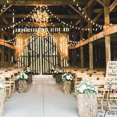 Barn Wedding Ceremony, Winter Barn Weddings, Barnyard Wedding, Refined Rustic, Barn Wedding Inspiration, Wedding Isles, Wedding Ceremony Ideas, Country Barn Weddings, Tree Stumps