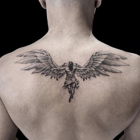 Male Sternum Tattoo, Shoulder Blade Tattoo For Guys, Back Angel Tattoo, Back Tattoos For Guys Upper, Angel Back Tattoo, Guardian Angel Tattoo Designs, Mens Body Tattoos, Sketch Tattoos, Tattoo Angel