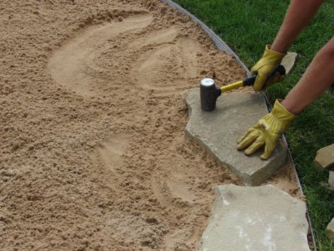 How To Install  Flagstone Patio  - Engineering Discoveries Stone Patios, Cottage Outdoor, Wooden Deck, Stone Patio, Flagstone Patio, Outdoor Fireplaces, Large Backyard, Yard Project, Side Yard