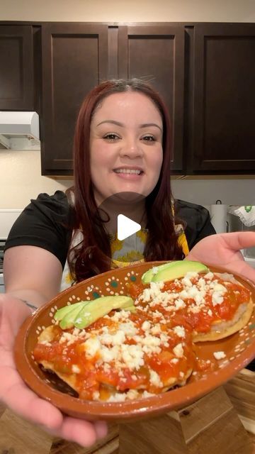 How To Make Huevos Rancheros, Fried Corn Tortillas And Eggs, Egg Tostada Corn Tortillas, Mexican Eggs Recipes, Eggs Rancheros Recipe, Huevos Rancheros Recipe Mexican, Breakfast Mexican Ideas, Huevos Rancheros Videos, El Pato Sauce Recipes