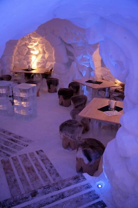 IgluLodge is an ice hotel located on the Nebelhorn, a high mountain in the Allgäu Alps near Oberstdorf, Germany. http://www.iglu-lodge.de/ Festival Signage, Snow Forts, Ski Dubai, German Alps, Ice Bar, Ice House, Ice Hotel, Ice Bars, Ice Houses