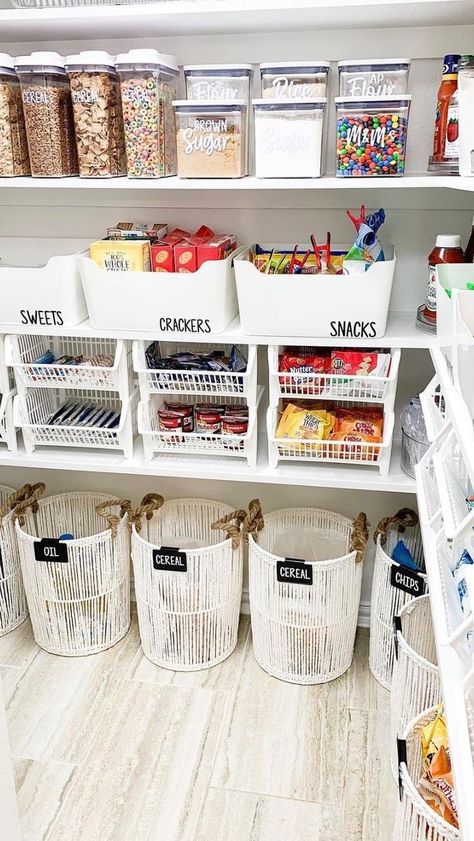 Pantry Organization On A Budget, Chips Organization Ideas, Pantry Snack Organization, Pantry Organization Ideas Walk In, Realistic Pantry Organization, Large Pantry Organization, Walk In Pantry Organization, Lazy Susan Ideas, Corner Pantry Organization