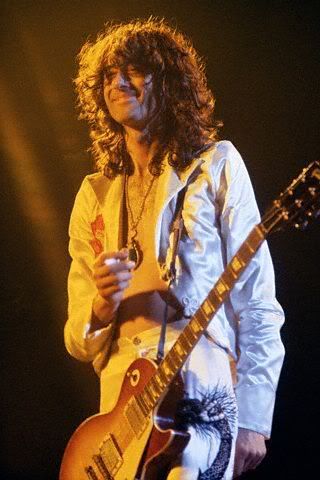 Jimmy Page 77.  #LedZeppelin Robert Plant Led Zeppelin, John Paul Jones, Led Zep, John Bonham, Musica Rock, Rock N’roll, Jimmy Page, Robert Plant, I'm With The Band