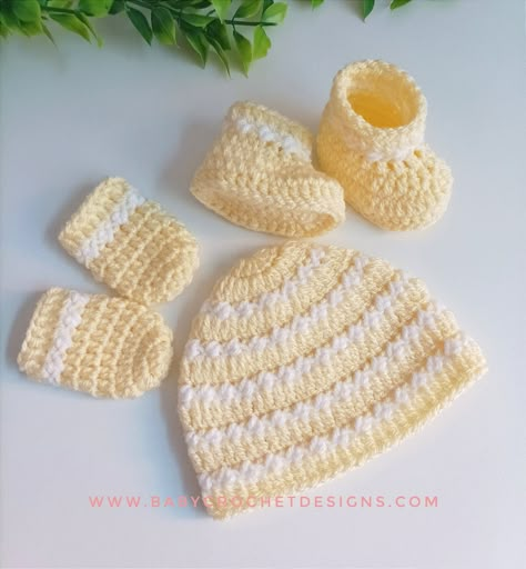 Crochet Preemie Socks Free Pattern, Micro Preemie Clothes Patterns, Crochet Preemie Clothes Patterns Free, Crochet Doll Mittens Free Pattern, Crochet Premie Clothes Free Pattern, Premature Crochet Patterns, Crochet For Preemies, Crochet Preemie Booties, Crochet Nicu Hats