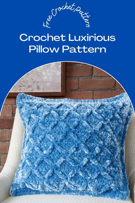 Bernat Velvet Patterns, Crochet Throw Pillow Free Pattern, Chenille Yarn Crochet Pillow, Velvet Yarn Crochet Pillow, Crochet Pattern Velvet Yarn, Velvet Wool Crochet, Free Crochet Pillows, Velvet Crochet Ideas, Bernat Velvet Yarn Crochet Patterns Free