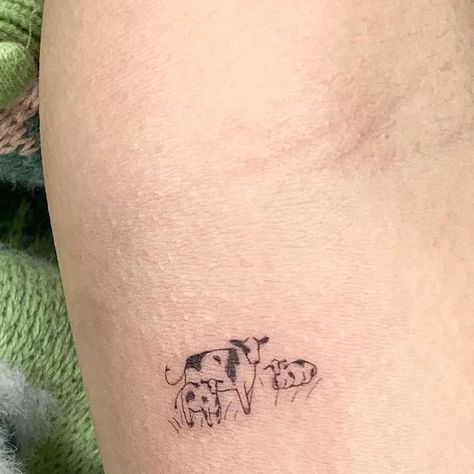 sarah eurie kim on Instagram: "smallsmallcows 
.
.
.
.
.
.
.
.
.
.
.
#latattoo #latattooartist #blackandgreytattoo #finelinetattoo #losangelestattoo #losangelestattooartist #cutetattoo #delicatetattoo #fineline #linework #tattooflash #tattooidea #tattoodesign #blackink #fairycore #flash #cottagecore #grannycore" Cottage Core Tattoos, Cottagecore Tattoo, Los Angeles Tattoo, La Tattoo, Delicate Tattoo, Fine Line Tattoos, Black And Grey Tattoos, Flash Tattoo, Cute Tattoos