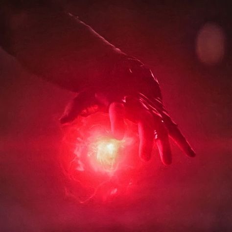 Marvel Red Aesthetic, Red Magic Aesthetic, Witch Powers, Red Magic, Chaos Magic, Marvel Wall, Elizabeth Olsen Scarlet Witch, Scarlet Witch Marvel, Marvel Images