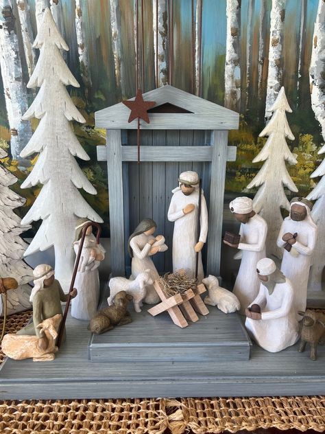 Display Nativity Scene, Lladro Nativity Set, Nativity Sets Display, Manger Scenes Nativity, Willow Tree Nativity Set, Willow Tree Nativity, Nativity Manger, Nativity Creche, Nativity Stable