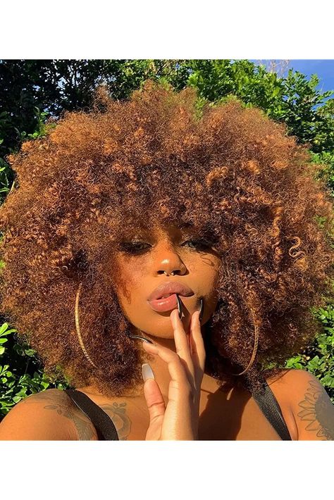 DZtineke Afro Wigs for Black Women 10 inch Afro Curly Wig 70s Large Bouncy and Soft Afro Puff Wigs Natural Looking Full WIgs for Party Cosplay Afro Wig Short Curly Afro, Cabello Afro Natural, Curly Afro Wig, Big Afro, Site Model, Afro Wig, Pelo Afro, Dyed Natural Hair, Afro Wigs