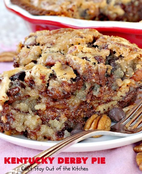 Kentucky Derby Pie Recipe, Derby Pie Recipe, Recipe With Pecans, Kentucky Derby Pie, Derby Pie, Chocolate Pecan Pie, Toll House, Chocolate Pecan, Chocolate Shavings