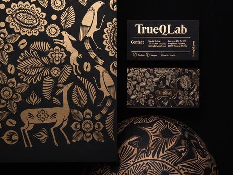 Check out this @Behance project: "TruequeLab" https://www.behance.net/gallery/70027359/TruequeLab Business Card Gallery, Business Card Design Inspiration, Branding Design Packaging, Corporate Identity Design, Box Packaging Design, Graphic Design Resources, Creative Packaging, Packaging Design Inspiration, Corporate Identity