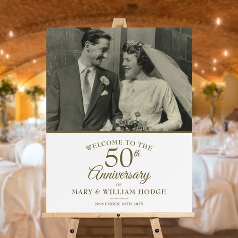 50th Golden Anniversary Wedding Photo Welcome Sign 50th Anniversary Backdrop Ideas, 50 Wedding Anniversary Party Ideas, Golden Wedding Anniversary Decorations, Anniversary Aesthetic, Golden Anniversary Decorations, Welcome Acrylic Sign, 50th Year Wedding Anniversary, 50th Wedding Anniversary Decorations, 50th Golden Anniversary